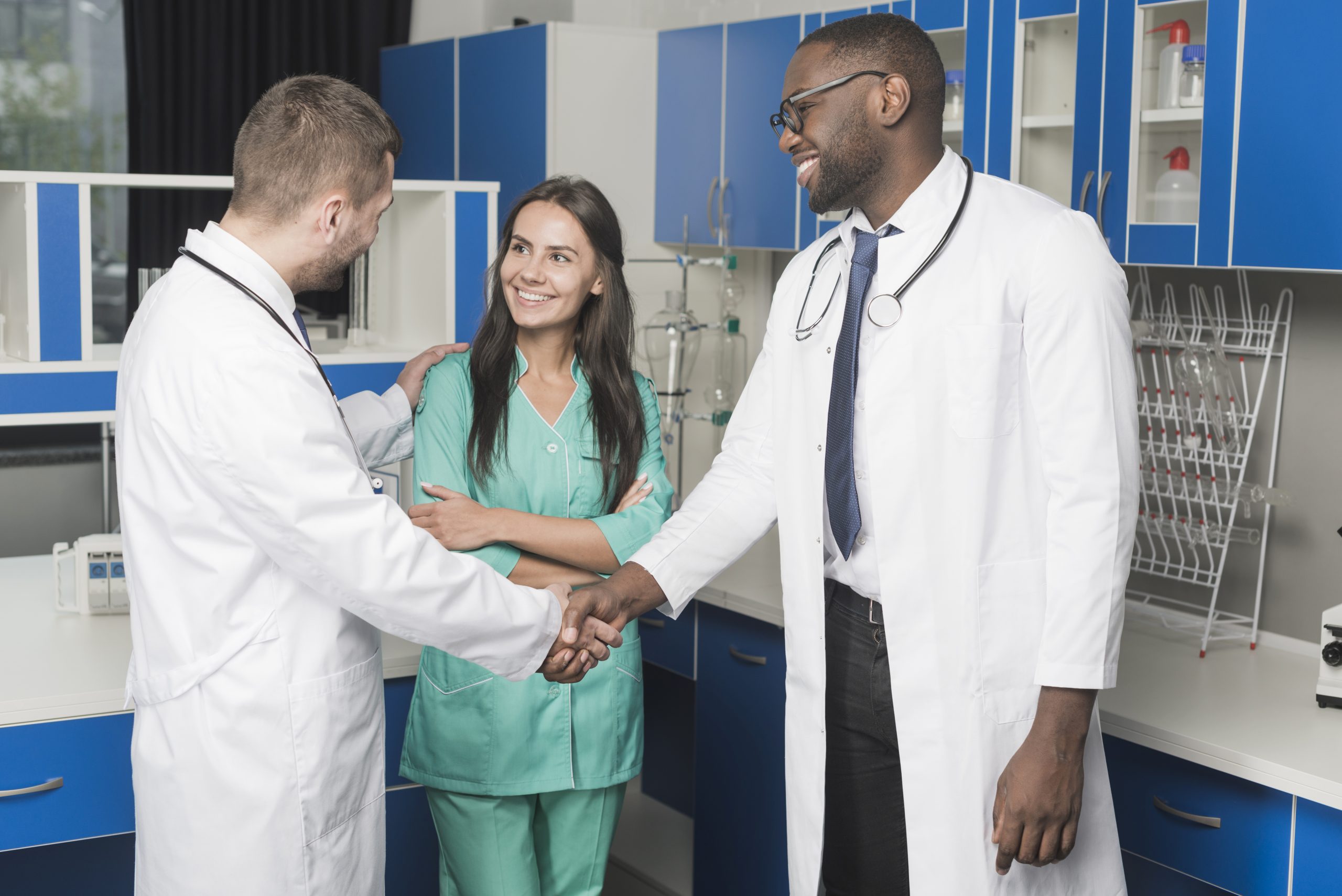 medics-handshaking-hospital